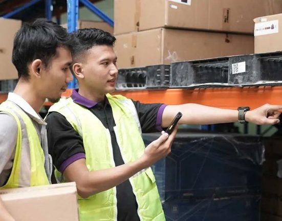 warehouse management system adalah