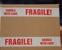 barang fragile adalah