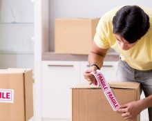 apa itu stiker fragile