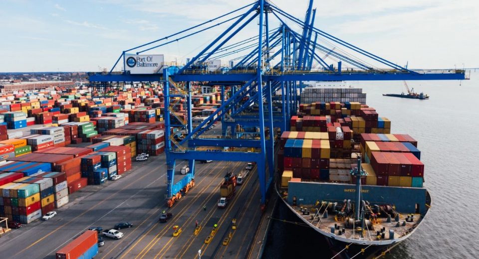 port to door adalah